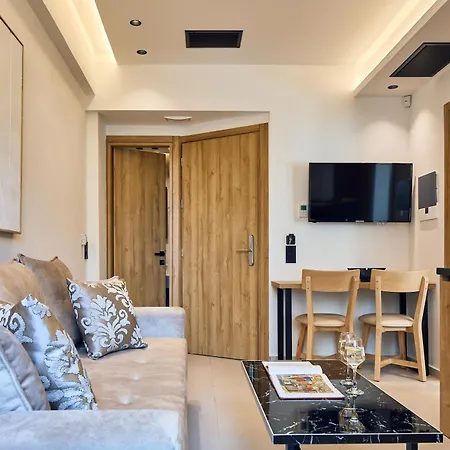 Апарт-готель Grande Madonna Luxury Boutique Ретимно (Крит)