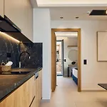 Grande Madonna Luxury Boutique 4*