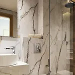 Grande Madonna Luxury Boutique Aparthotel
