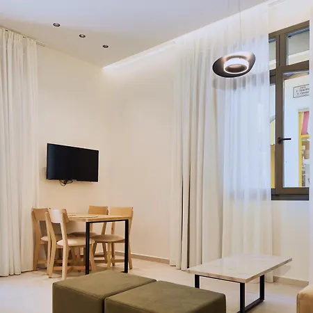 Grande Madonna Luxury Boutique 4*