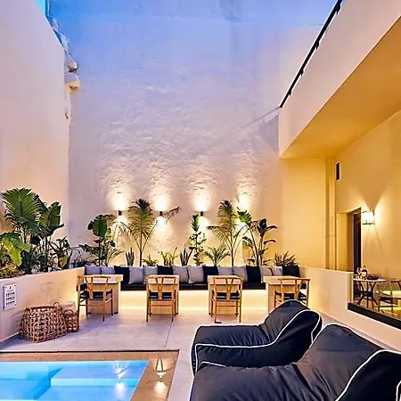 Grande Madonna Luxury Boutique
