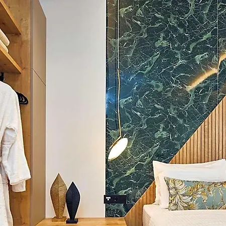 Grande Madonna Luxury Boutique Aparthotel Rethymno
